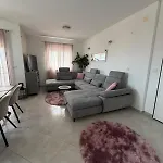 Marko Apartment *