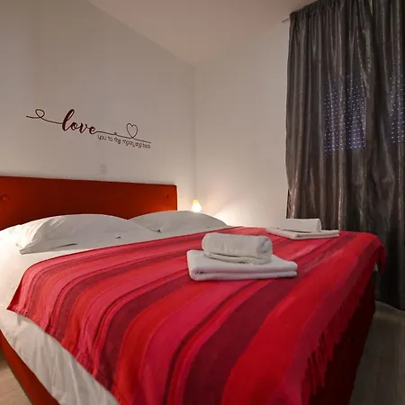 Apartment Marko Trogir