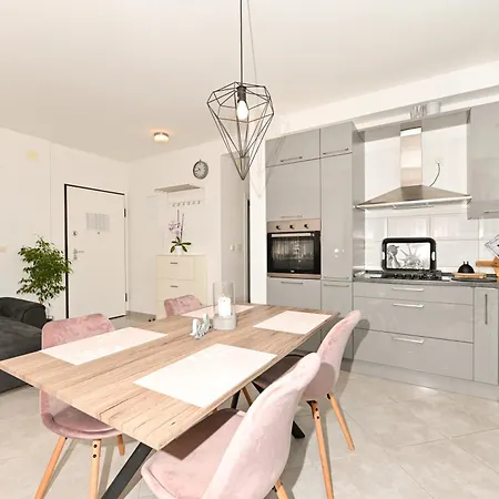 Apartment Marko Trogir